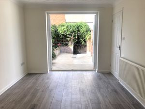 Lounge- click for photo gallery